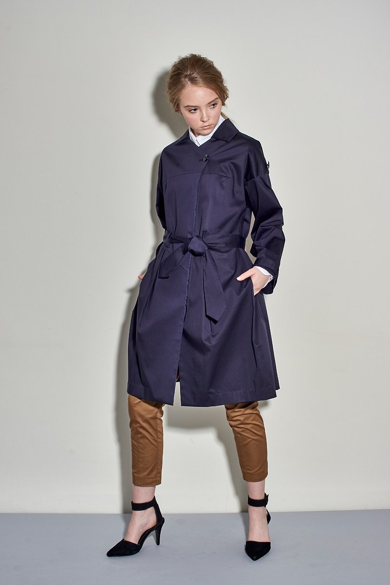 [Seasonal sale] Dark blue multi-wear loose windbreaker - Women's Blazers & Trench Coats - Cotton & Hemp Blue