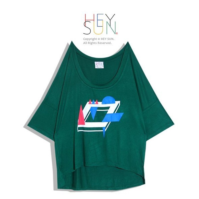 【M0198】HEY SUN獨立手作品牌‧撞色的幾何切割世界-前短後長飛鼠袖上衣-最後一件 售完絕版 - 女 T 恤 - 棉．麻 綠色