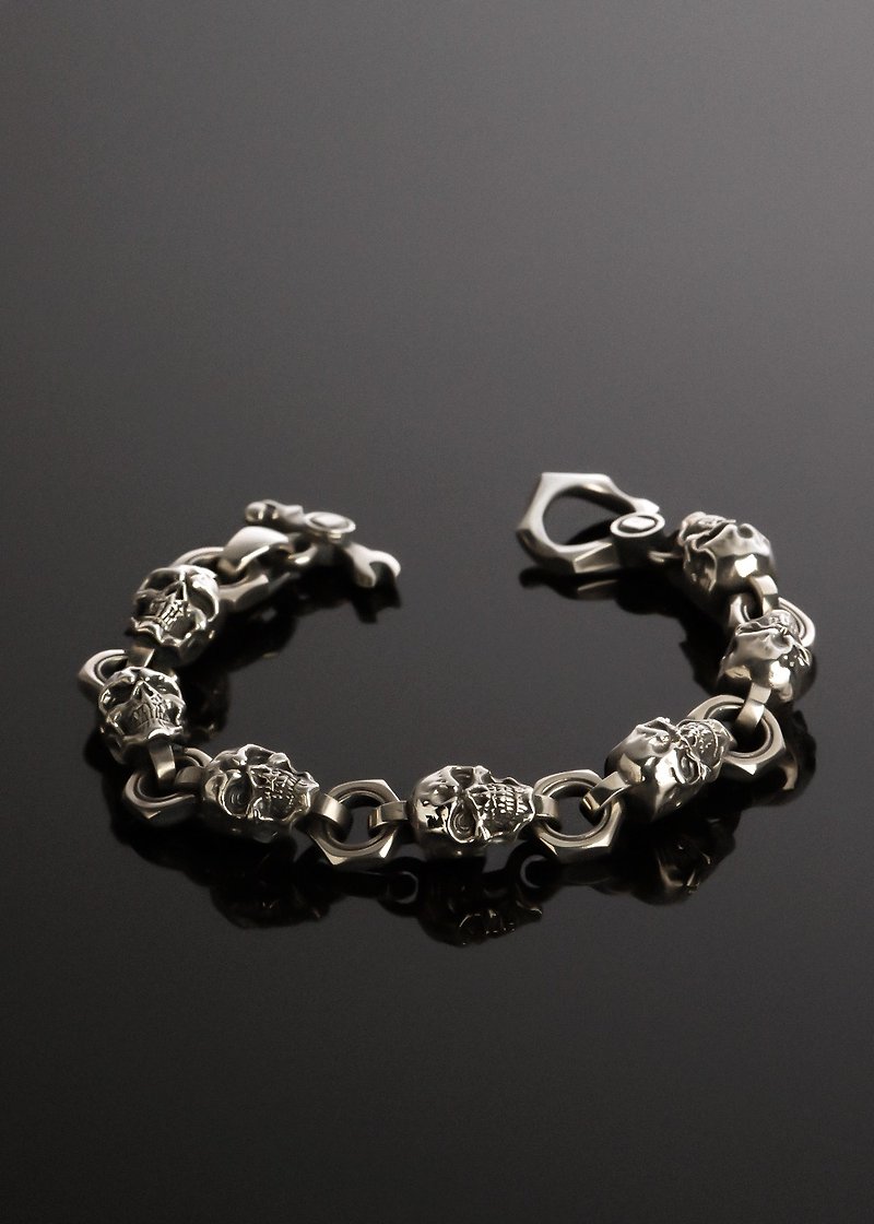Skull L Type Bracelet |  螺帽骷髏騎士手鏈 L | 異向面經典系列 - 手鍊/手環 - 純銀 銀色