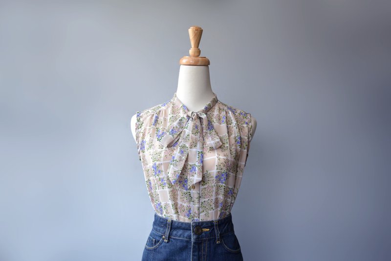 Vitality | vintage sleeveless shirt - Women's Shirts - Other Materials 