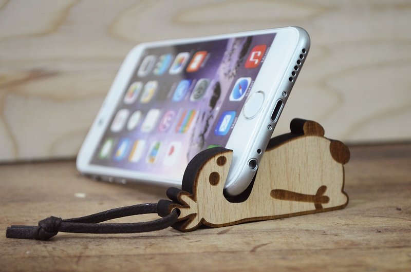【Peej】'I love to Eat' Phone Stand - Phone Stands & Dust Plugs - Wood Brown