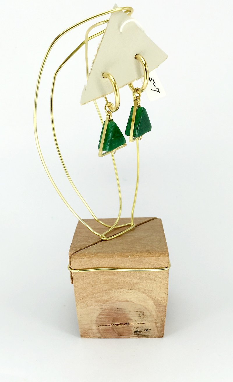 綠檸檬（三角玉夾式耳環） - 耳環/耳夾 - 寶石 綠色