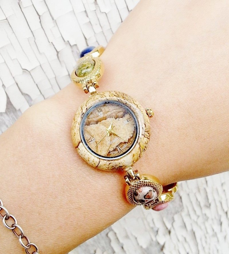 [Lost and find] antique wood stone gemstone bracelet watch - นาฬิกาผู้หญิง - เครื่องเพชรพลอย หลากหลายสี