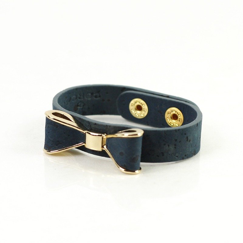 Korea CORCO Bow Bracelet (Navy) - สร้อยข้อมือ - ไม้ สีน้ำเงิน