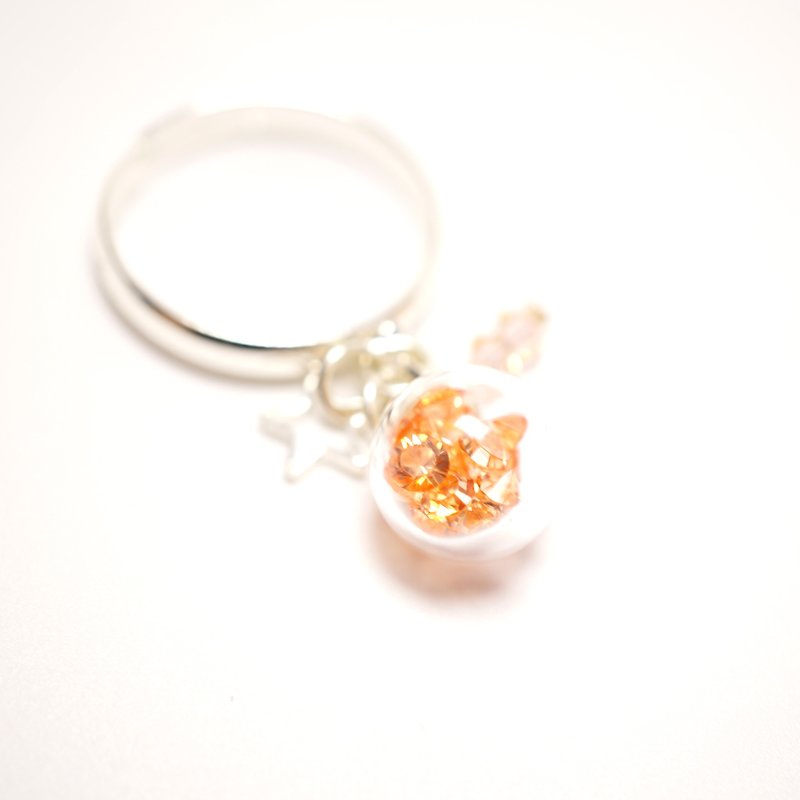 A Handmade 淡橙色水晶玻璃球指環