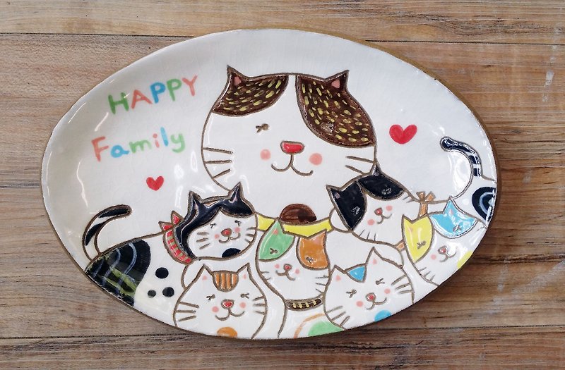 【點心盤】貓咪小王子─Happy Family - 花瓶/花器 - 陶 