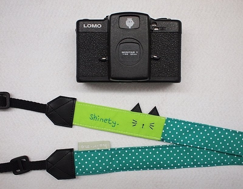 hairmo. Black cat dual-hung leather camera strap- Teal dots + grass green (normal) - Camera Straps & Stands - Other Materials Green