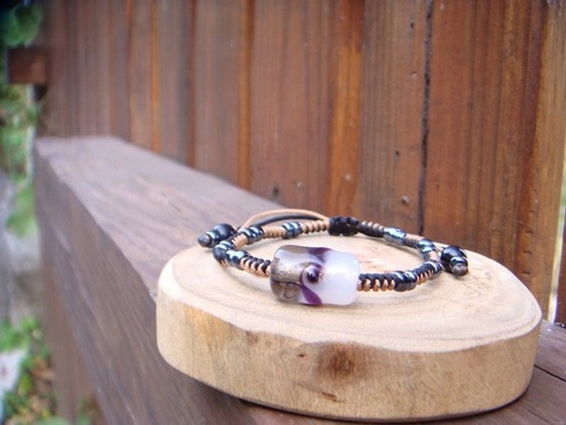Yuzu Lin Liuli-two-color wave bracelet (transparent gray x pink and white jade) - Bracelets - Glass Gray