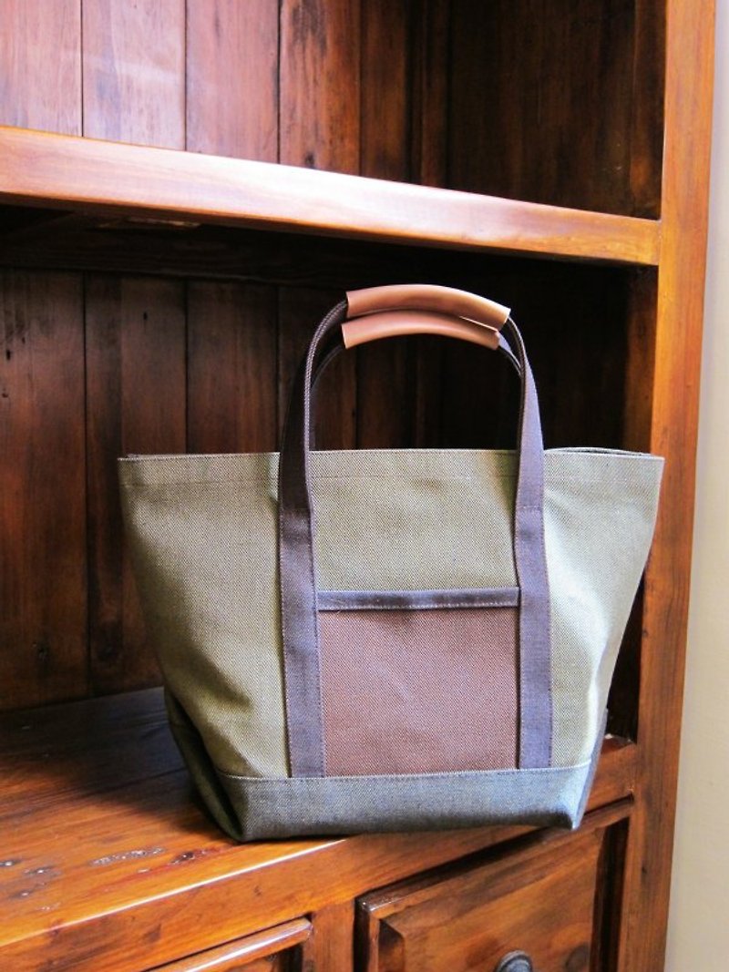Limited hand-made autumn tote bag (two colors) - กระเป๋าถือ - วัสดุอื่นๆ สีเขียว