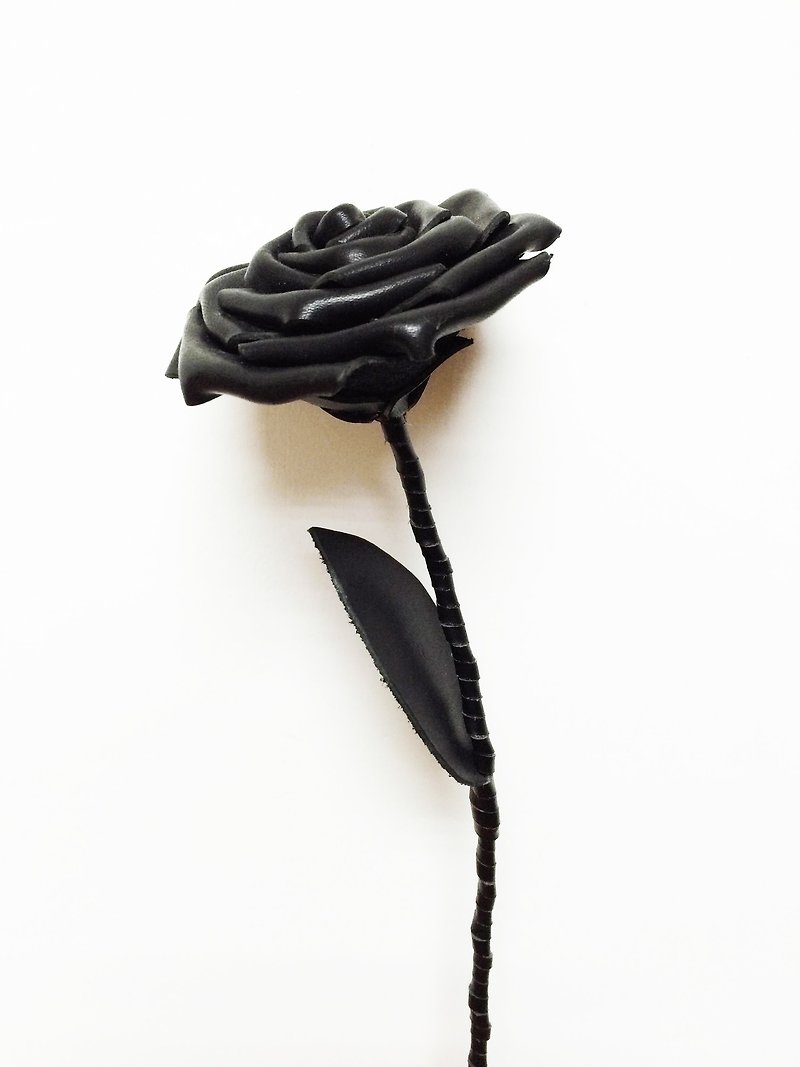Black Leather Rose - ตกแต่งต้นไม้ - หนังแท้ สีดำ