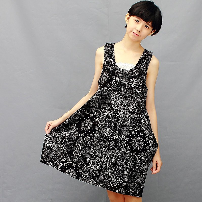 cotton dress with pockets /tank skirt dress - One Piece Dresses - Cotton & Hemp Black