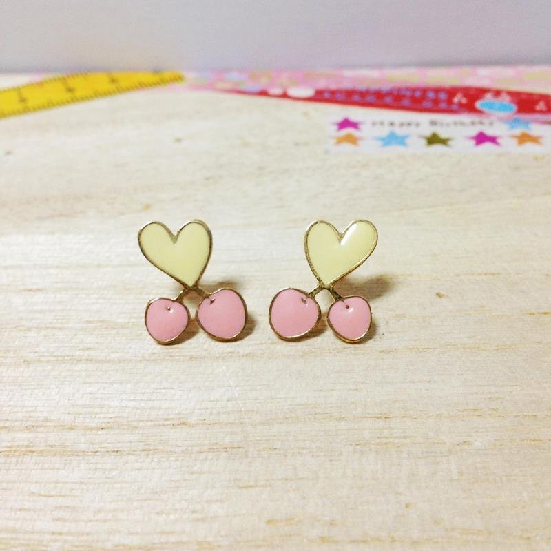 ▲BKK H.M Earring▲24K金系列-愛心配櫻桃，甜蜜新滋味！(粉紅) - 耳環/耳夾/耳骨夾 - 其他金屬 