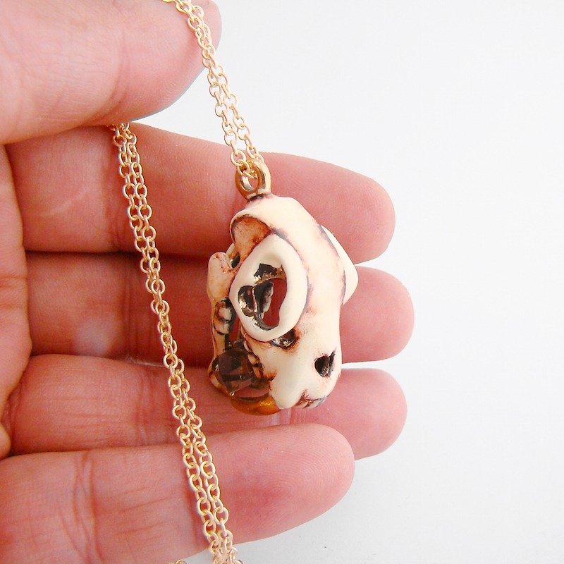 Realistic Saber tooth skull pendant in brass with smoky quartz stone and oxidized antique color - สร้อยคอ - โลหะ 