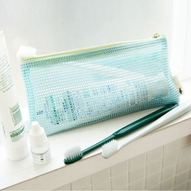 Dessin x Iconic- around the world wash bags mesh pencil - sky blue, ICO99439 - Toiletry Bags & Pouches - Other Materials Blue