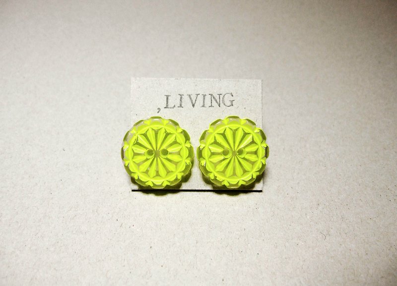 Lemon buttons _ pin earrings [/ folder] - ต่างหู - พลาสติก สีเหลือง