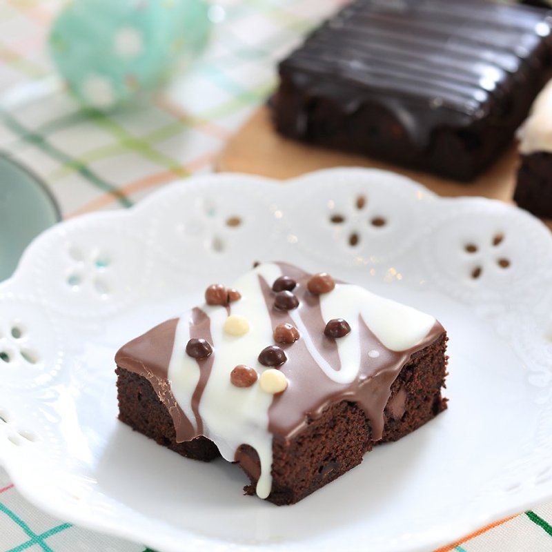[Mr. Brown Bear chocolate brownie] crispy ball tea brownie X6 block - เค้กและของหวาน - อาหารสด สีทอง