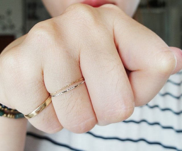 Thin white hot sale line ring