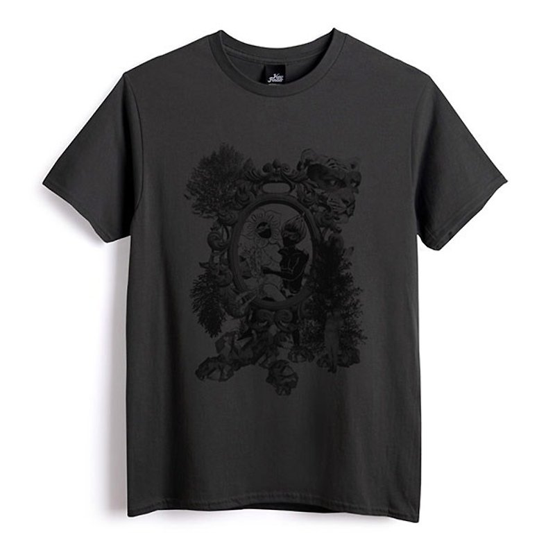 Field - dark gray - Unisex T-Shirt - เสื้อยืดผู้ชาย - ผ้าฝ้าย/ผ้าลินิน สีเทา