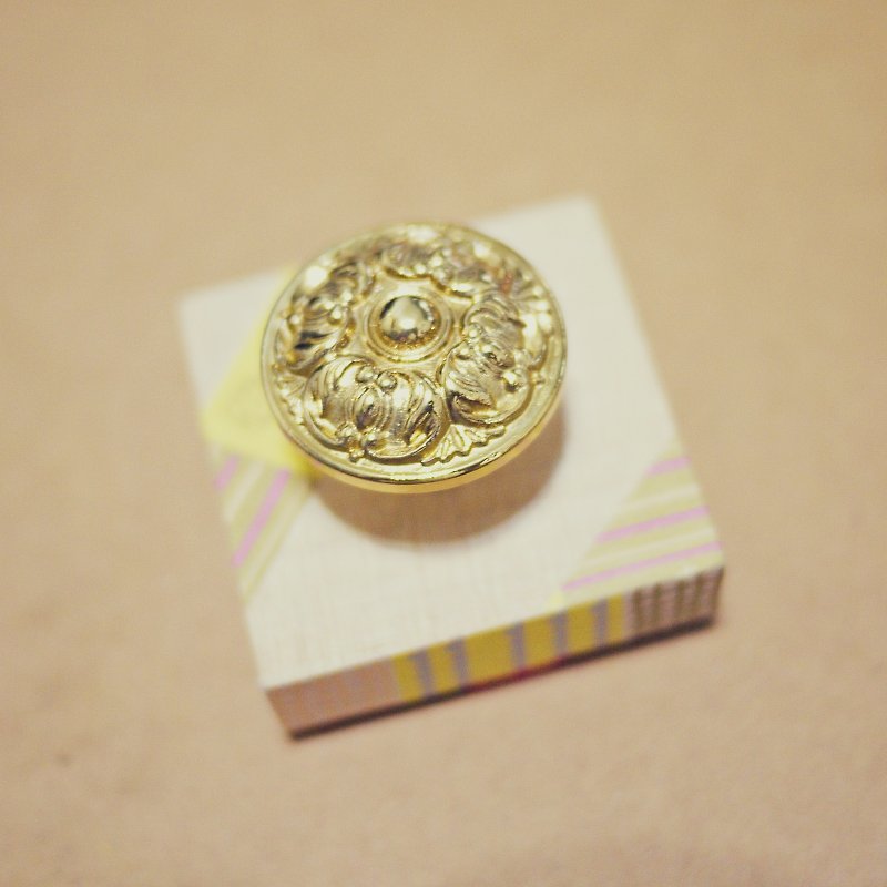 客製化印章 ::: 豪華精綻版 [婚禮紀念章] - 復古花金扣 - P1370522 - 印章/印台 - 木頭 