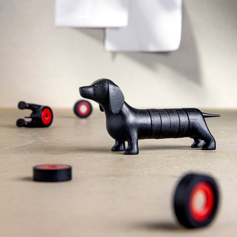 QUALY Dachshund Magnet - Magnets - Other Metals Black