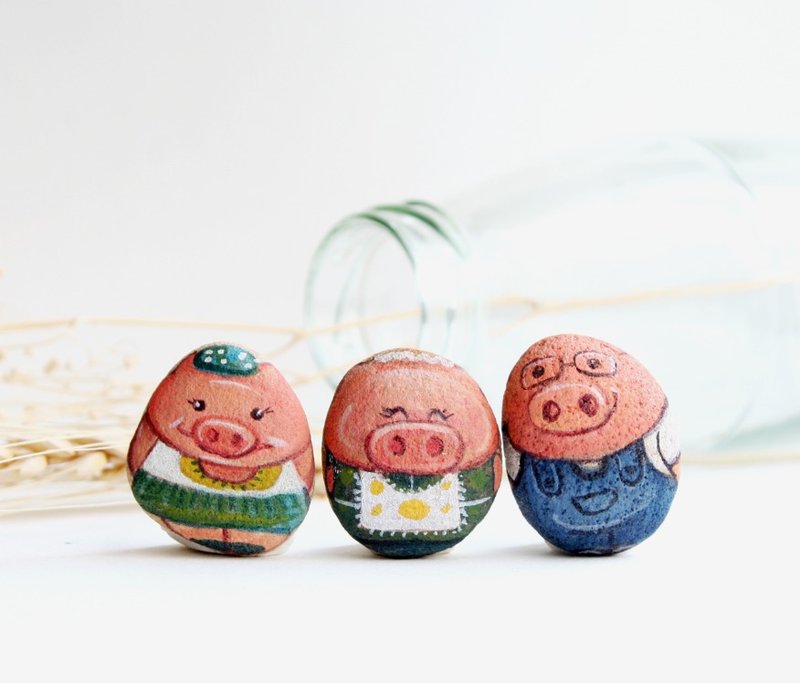 Pig Family stone painting - 其他 - 防水材質 灰色