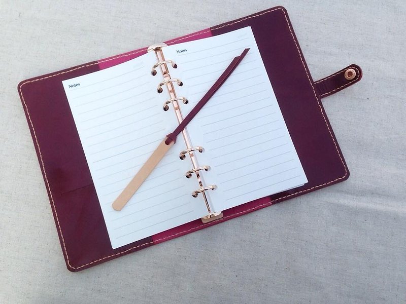 _A6 Burgundy leather loose-leaf notebook Leather Notebook Cover - สมุดบันทึก/สมุดปฏิทิน - หนังแท้ สีแดง