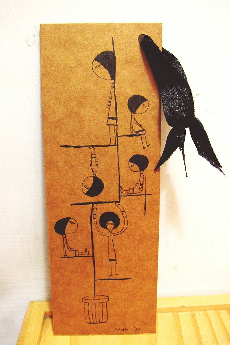 大頭症の女の子のための日常の普遍的なブックマーク - 木に住む女の子 - カード・はがき - 紙 オレンジ