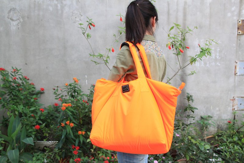 7 AM Roman package (Yang sweet orange) - กระเป๋าแมสเซนเจอร์ - วัสดุกันนำ้ สีส้ม