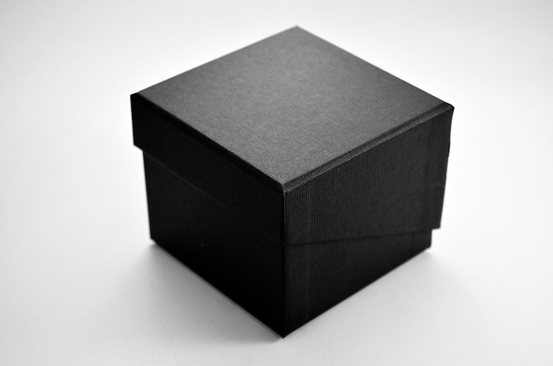 Watch gift box (square type) - นาฬิกาคู่ - กระดาษ สีดำ