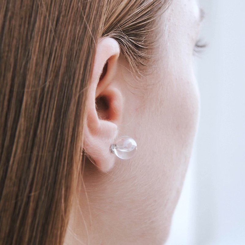 Tiny droplet earring minimal jewelry stud earrings