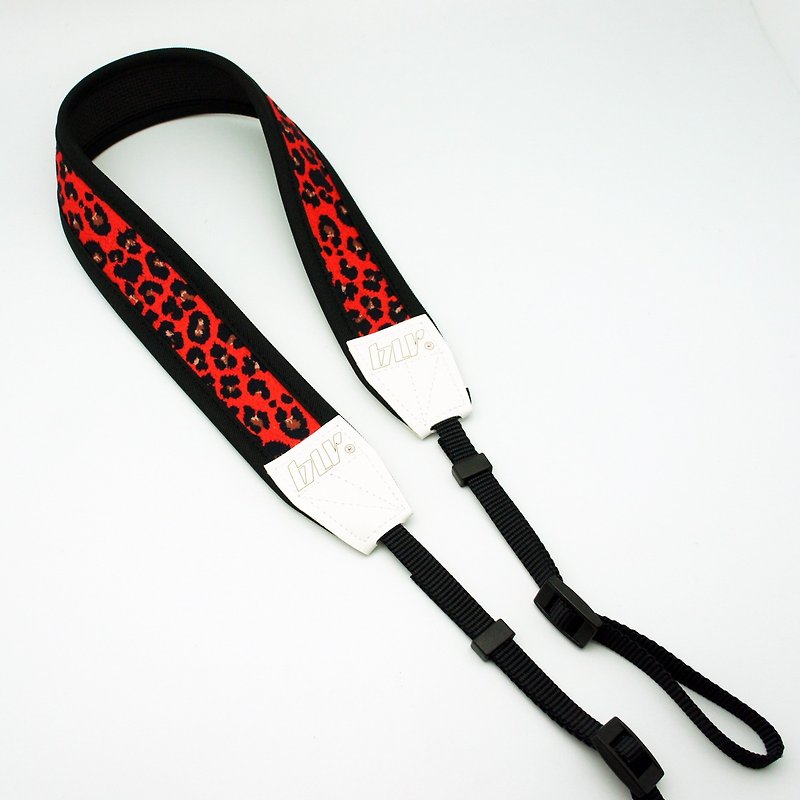 BLR Handmade Reduce stress Camera strap [ Red Leopard ] - ขาตั้งกล้อง - วัสดุอื่นๆ สีแดง