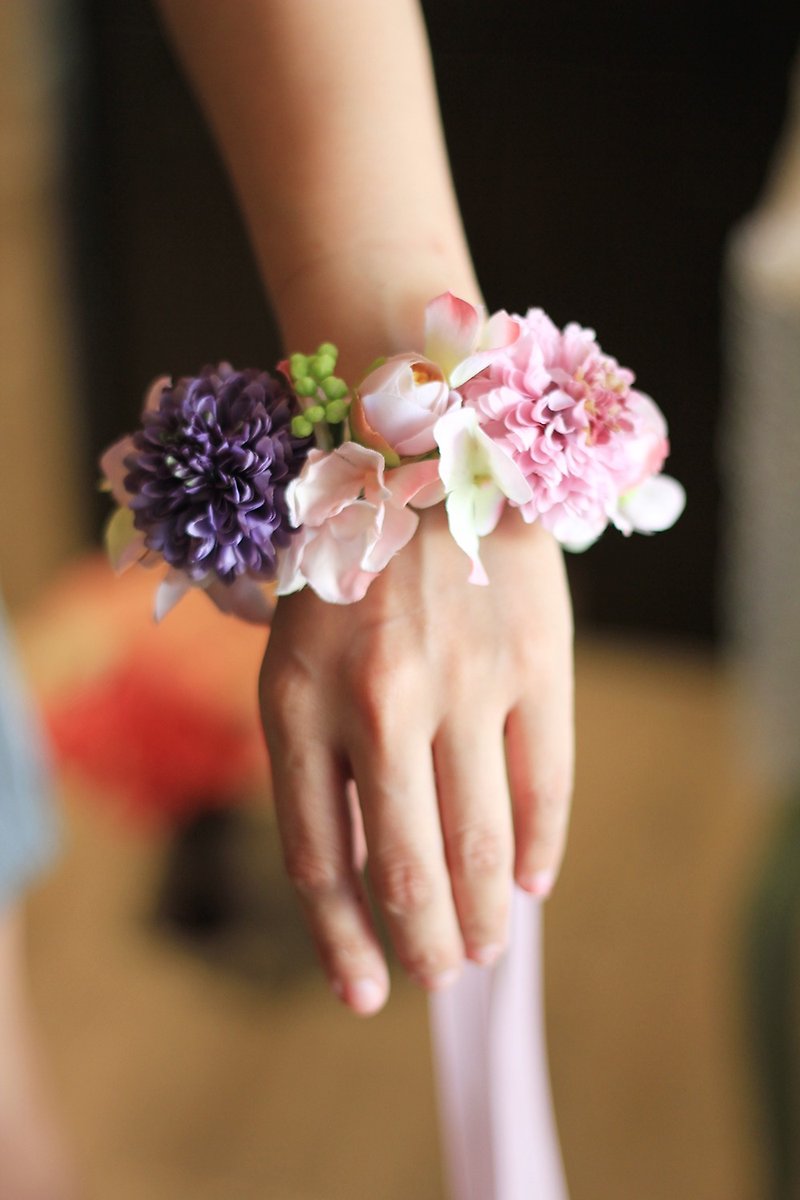 Wrist flower [simulation flower series] cute little ball chrysanthemum - Bracelets - Other Materials Purple