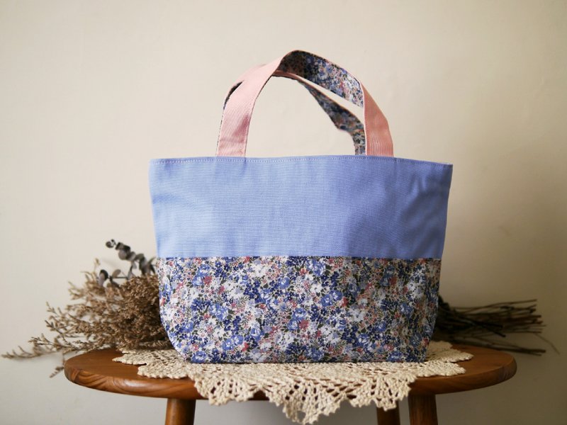 馬卡龍小花園托特包 - Handbags & Totes - Other Materials Blue