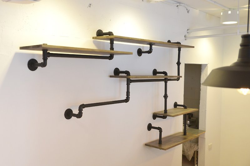Industrial metal water pipe wall shelf/book shelf CD shelf/distressed retro style - อื่นๆ - โลหะ สีนำ้ตาล