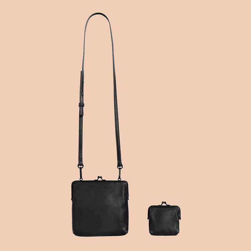 MSKOOK mouth sheepskin gold small bag - Black - Messenger Bags & Sling Bags - Other Materials 
