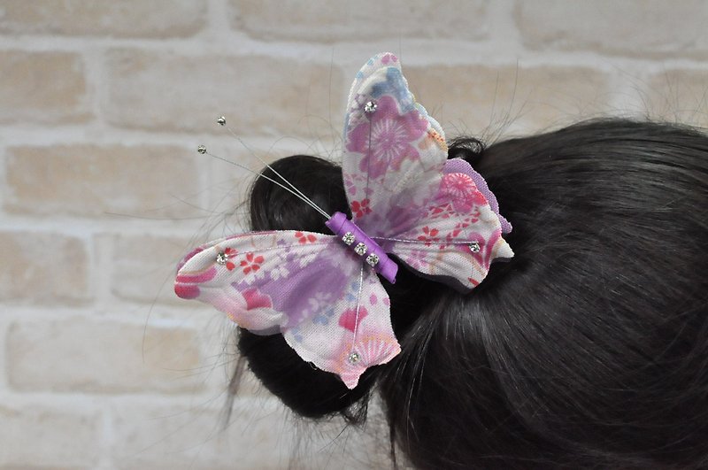 Angel Nina hand-made Japanese-style butterfly hairpin purple cloth child version - Bibs - Other Materials Blue