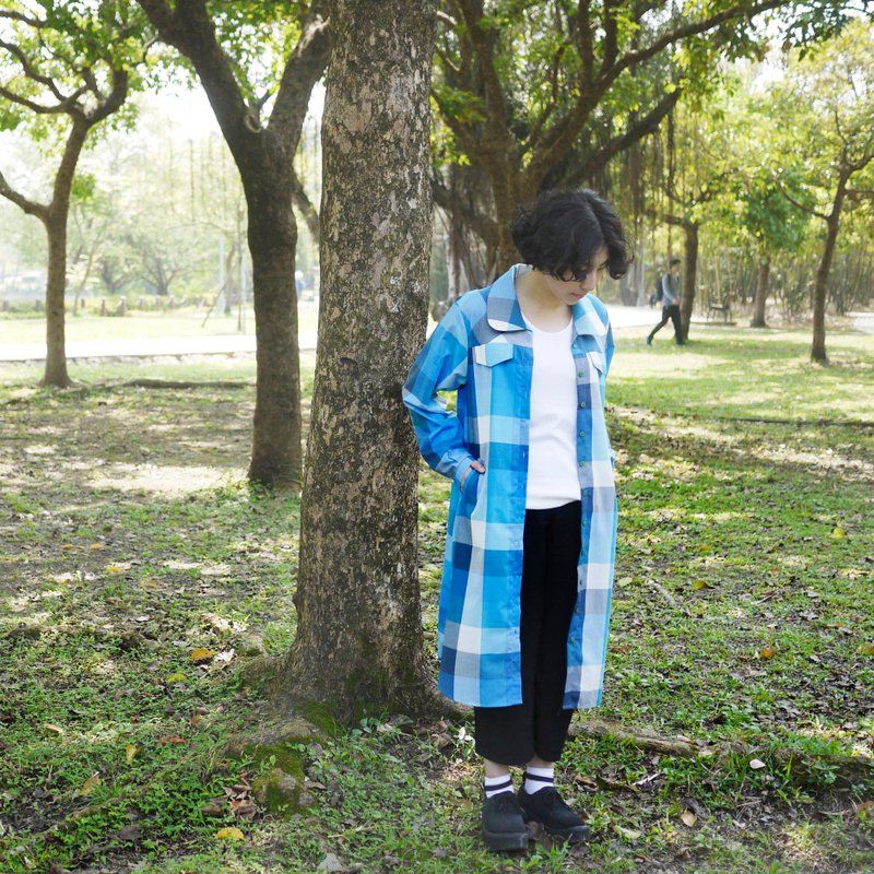 最後一件藍公爵圓領長襯衫 - 女襯衫 - 其他材質 藍色