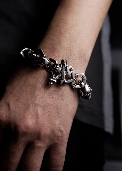 スカルブレスレット 20 7連スカルブレスレット | STRIXXX sterling leather