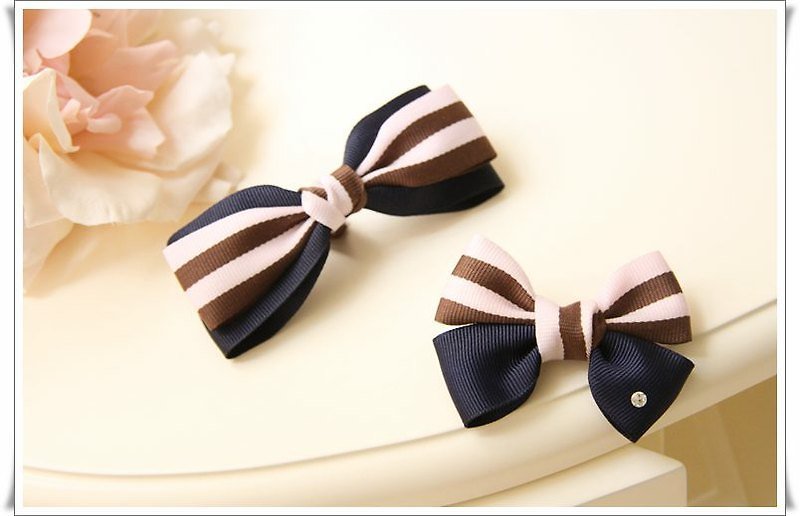 Famous French ocean winds stripe clip - Hair Accessories - Other Materials 