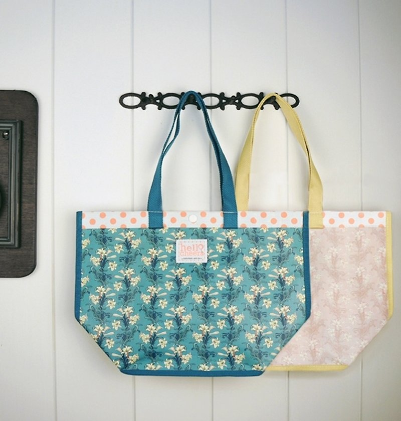 TAIWAN DNA Boat shaped bag - Lilium formosanum - Messenger Bags & Sling Bags - Plastic Green