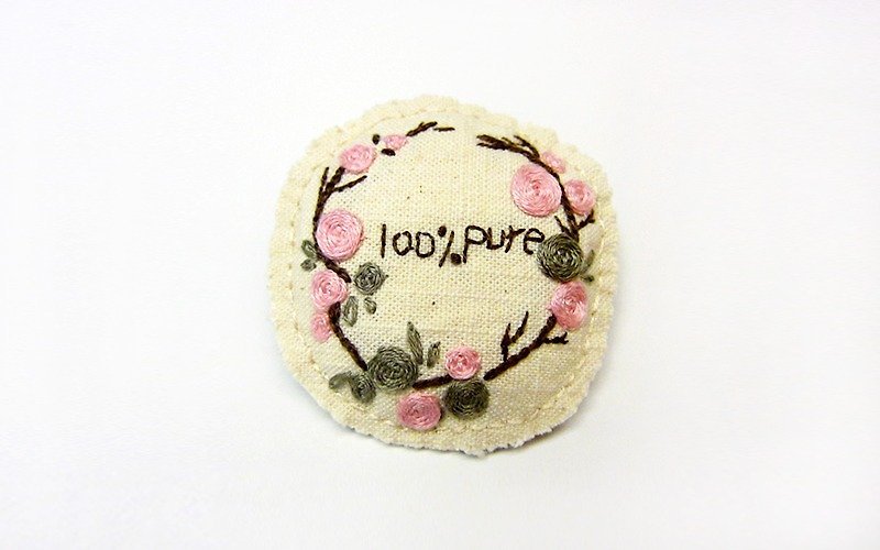 100% PURE embroidered roses circle brooch / blue dot - Brooches - Thread Blue