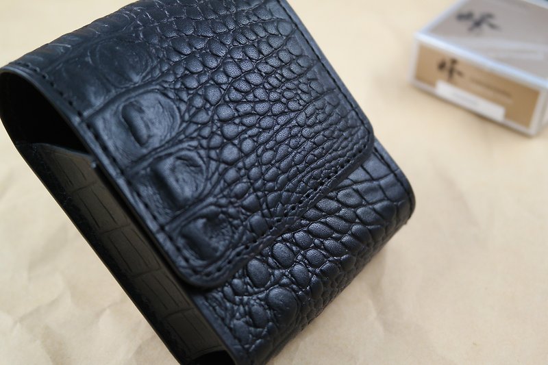 APEE leather hand ~ cigarettes ~ Crocodile skin pattern ~ black - Other - Genuine Leather 