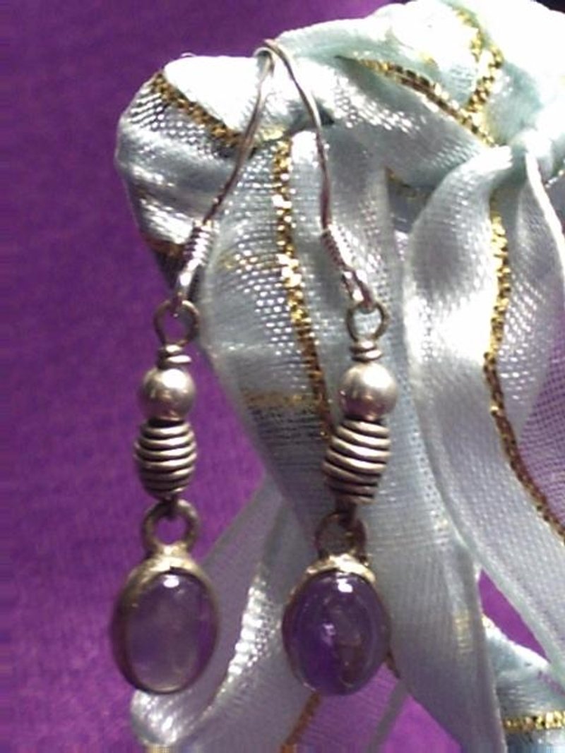 Sterling silver amethyst earrings - ต่างหู - เครื่องเพชรพลอย หลากหลายสี