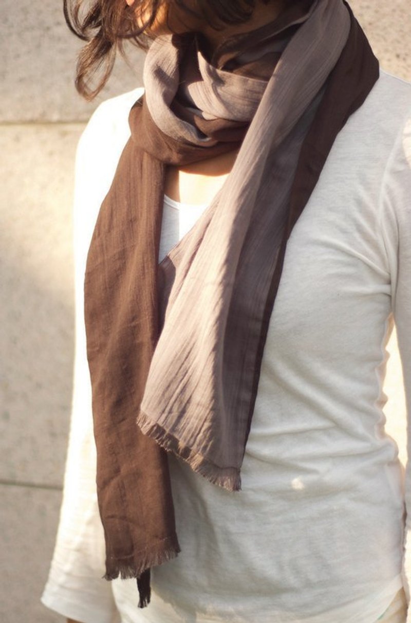純棉雙色圍巾-灰＋黑 - スカーフ - コットン・麻 ブラウン