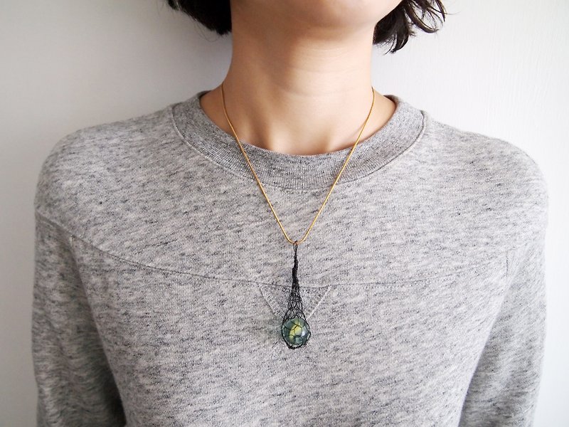 Just Knitting hand-braided Bronze wire connected with marbles pendant chain ● manufactured in Hong Kong - Necklaces - Other Materials Multicolor