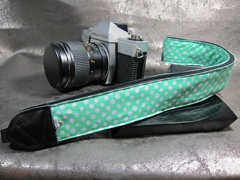 "綠點點"減壓背帶 相機 烏克麗麗 吉他 push bike  Camera  Strap - 證件套/識別證套 - 其他材質 綠色