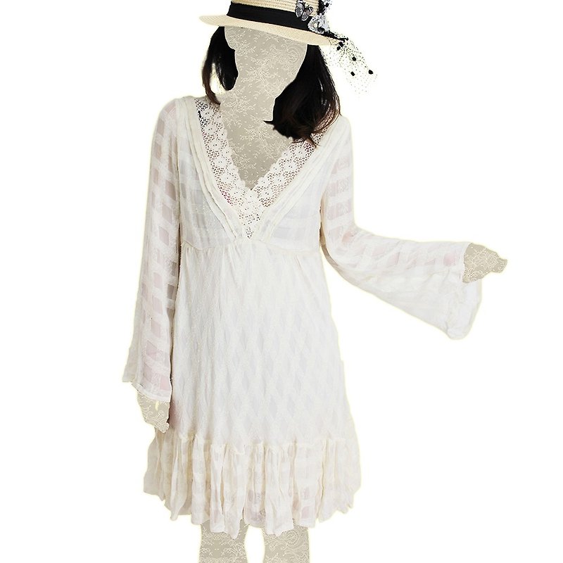 SAMPLE SALE bohemian romantic sexy dig back stitching lace dress Galaxy of Stars - One Piece Dresses - Cotton & Hemp White