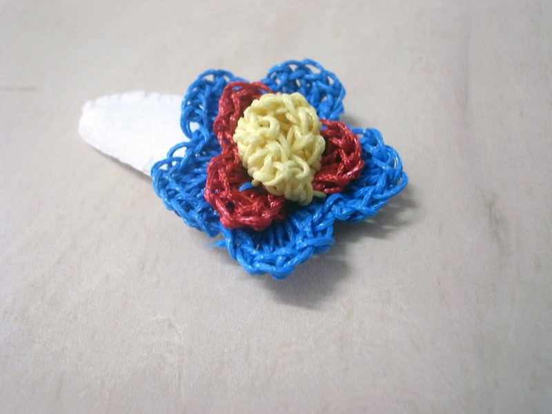 かぎ針編みの花のヘアピン - ヘアアクセサリー - その他の素材 多色