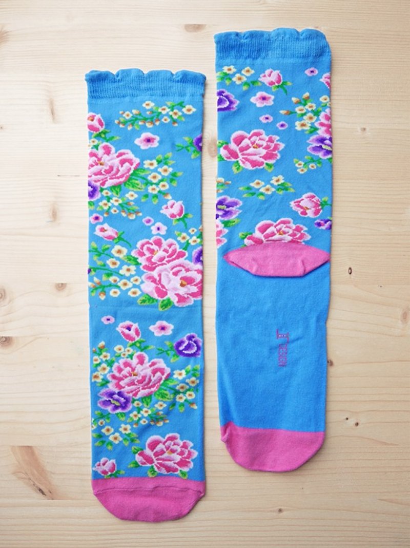 JHJ Design 加拿大品牌 高彩度針織棉襪 客家花布-針織襪(水藍) - 襪子 - 其他材質 