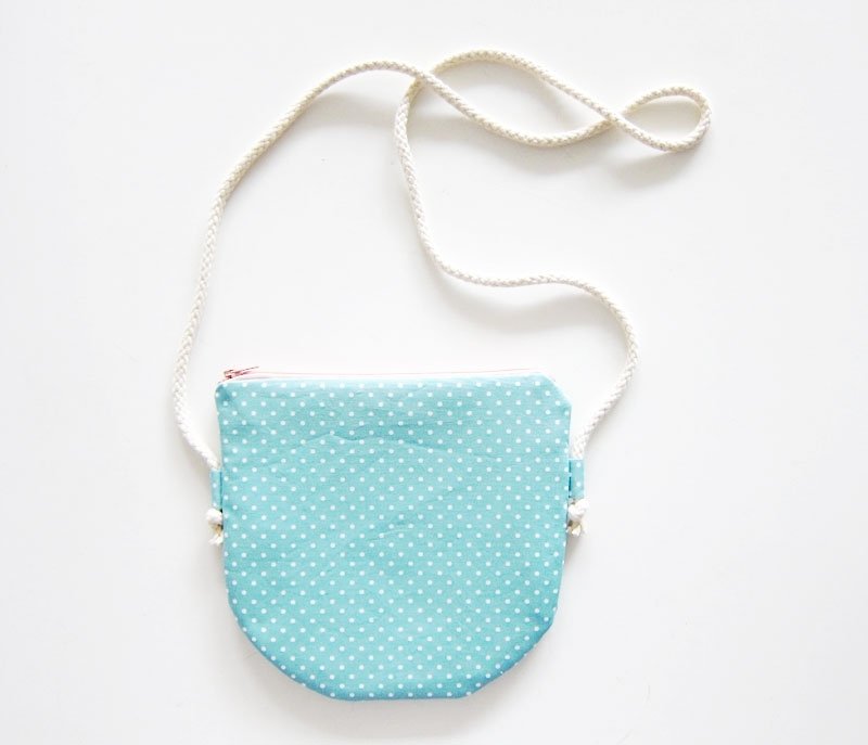 Semicircle cross-back zipper bag/coin purse mint green water jade dots (other coin purse fabric patterns can also be selected) - Messenger Bags & Sling Bags - Other Materials Green
